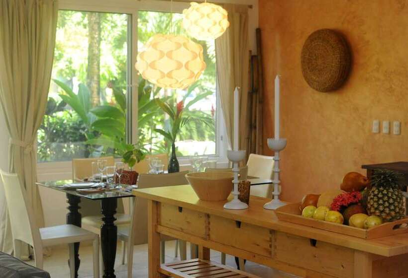 ホテル Instyle Residences At Infiniti Blu