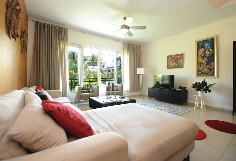 ホテル Instyle Residences At Infiniti Blu