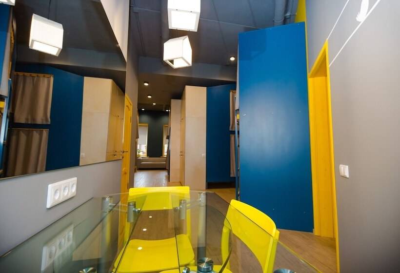 هتل Inwood Hostel