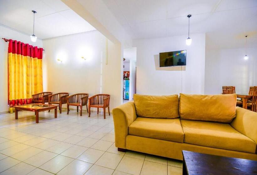 Kabalana Hotel & Villa