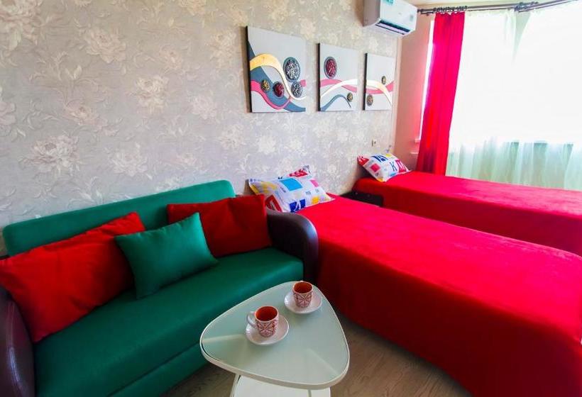 בית מלון כפרי Kakadu Hostel