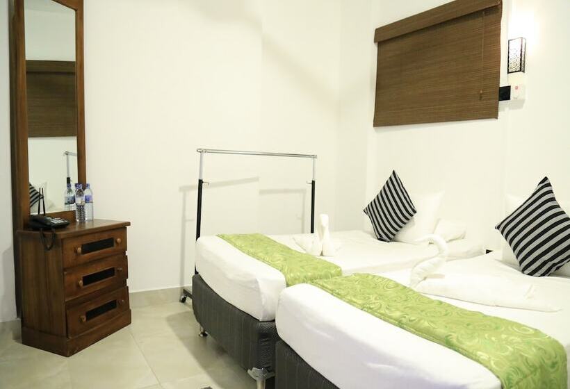 酒店 Kandy City Rooms & Hostel