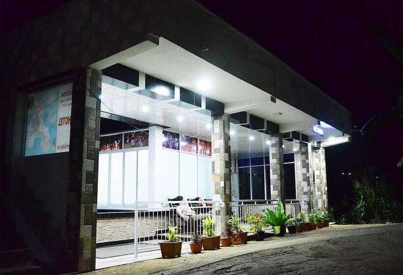 酒店 Kandyan Holiday Center