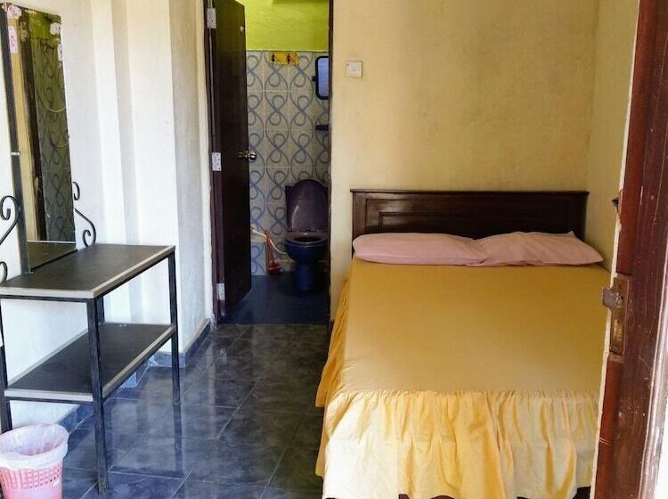 酒店 Kandyan Holiday Center