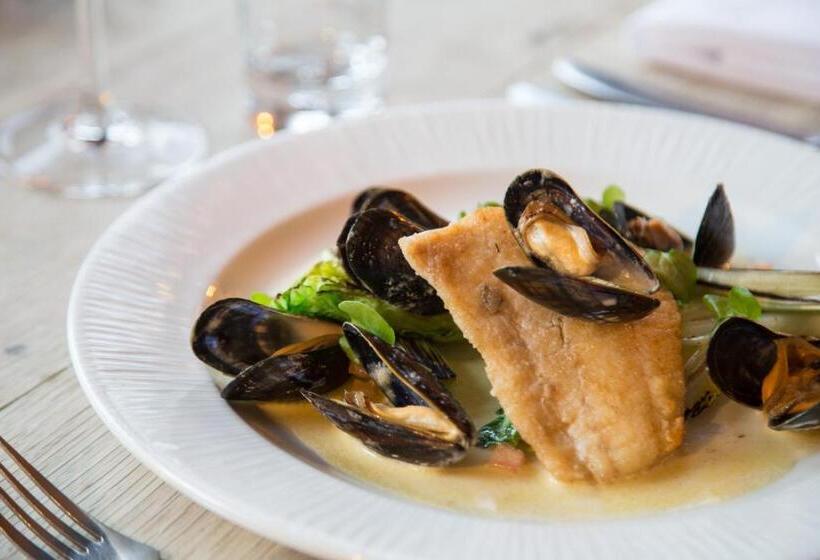 בית מלון כפרי King John Inn