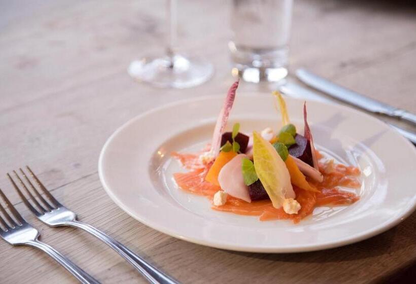 בית מלון כפרי King John Inn