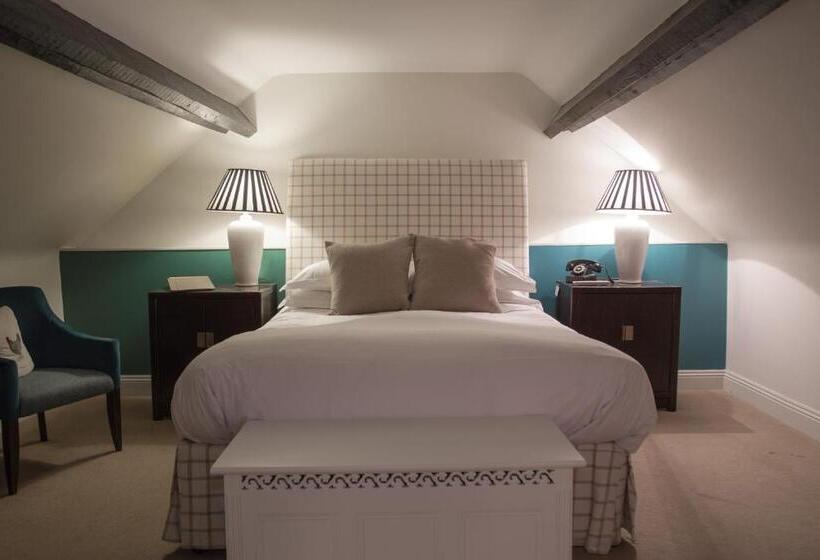 בית מלון כפרי King John Inn