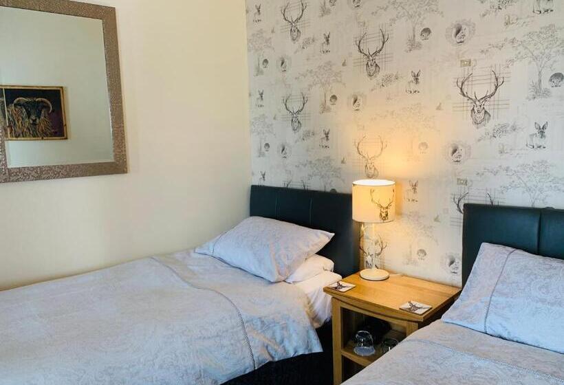 בית מלון כפרי Lakeview Guest House