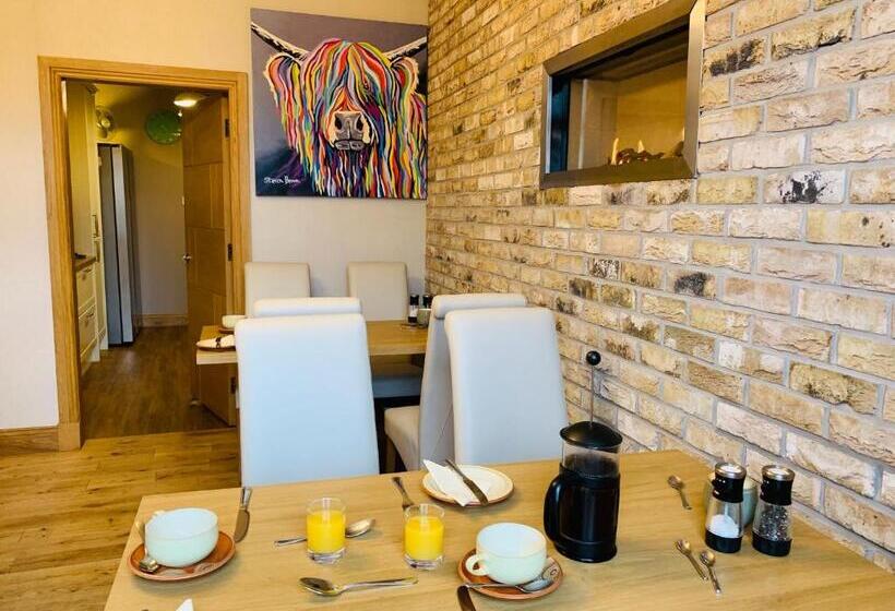 בית מלון כפרי Lakeview Guest House