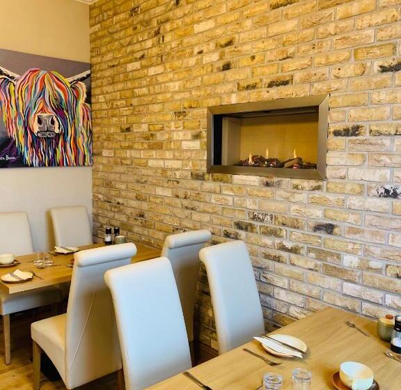 בית מלון כפרי Lakeview Guest House