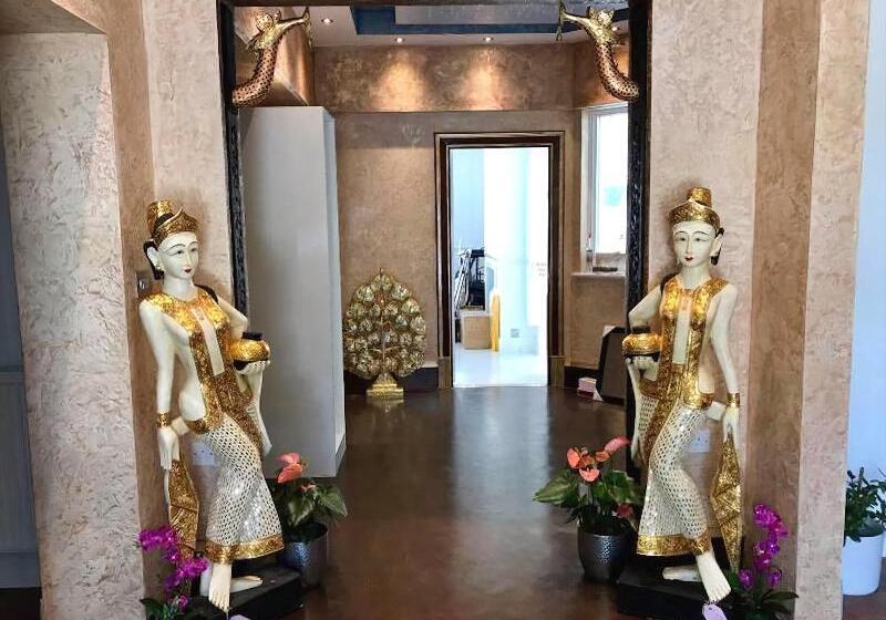 هتل Loughborough Grange Guesthouse & Spa Treatments