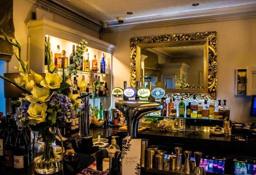 فندق The Lord Bute