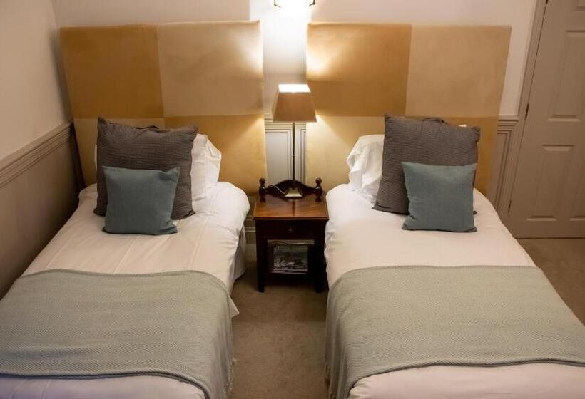 فندق The Lord Bute