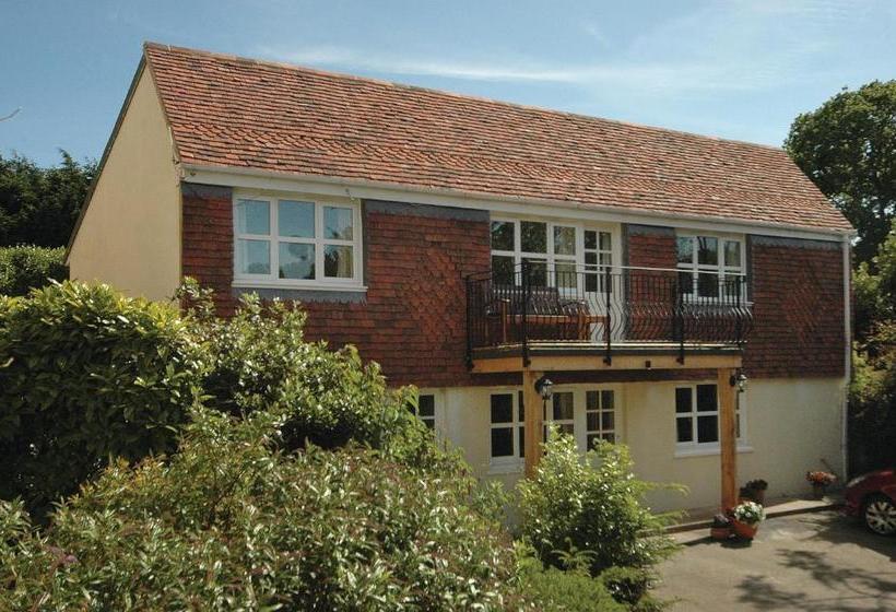 호텔 Luccombe Villa Holiday Apartments