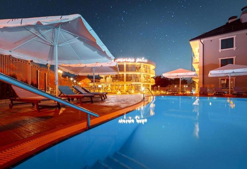 ホテル Marine Palace