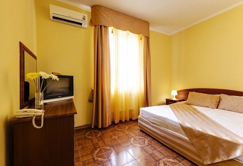 هتل Marton Villa Baden