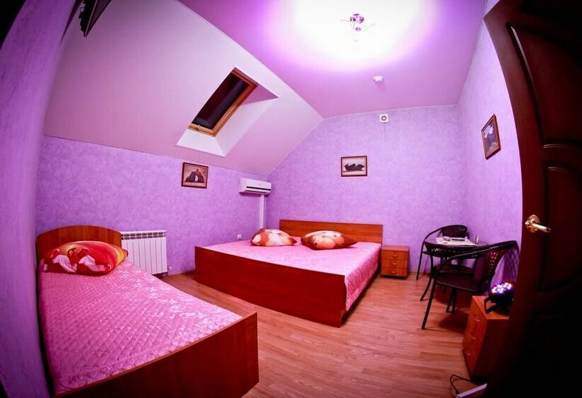 هتل Medvedeff Center