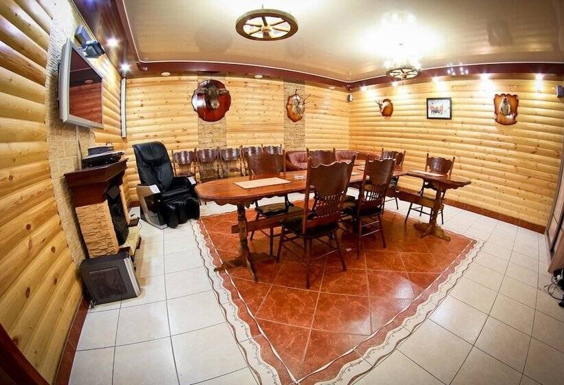 هتل Medvedeff Center