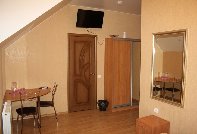 هتل Medvedeff Center