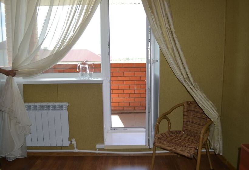 هتل Medvedeff Center