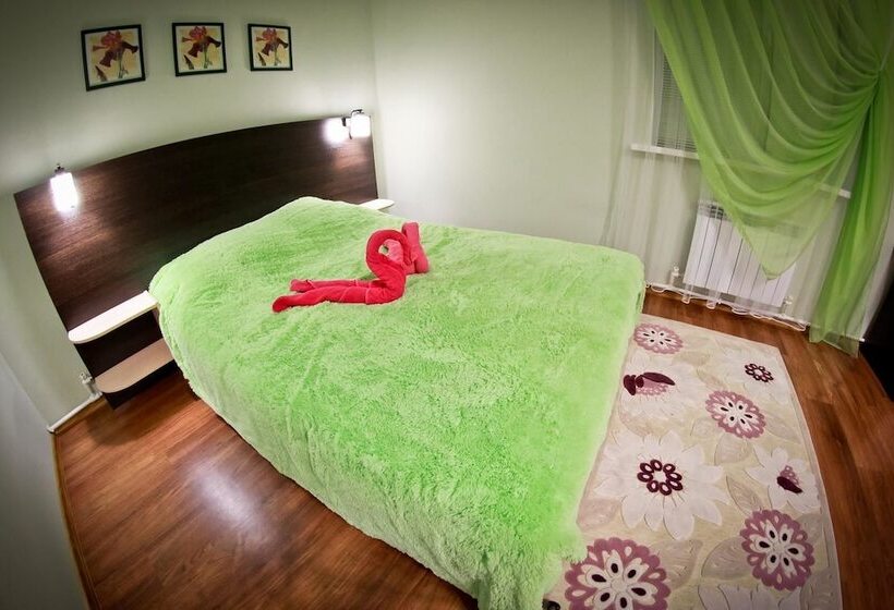 هتل Medvedeff Center