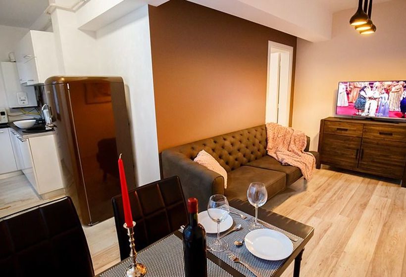 酒店 Metropolitan Iassium Luxury Suites