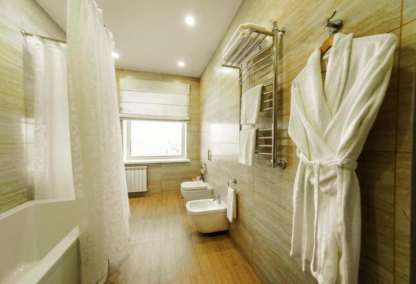 בית מלון כפרי Nadezhda