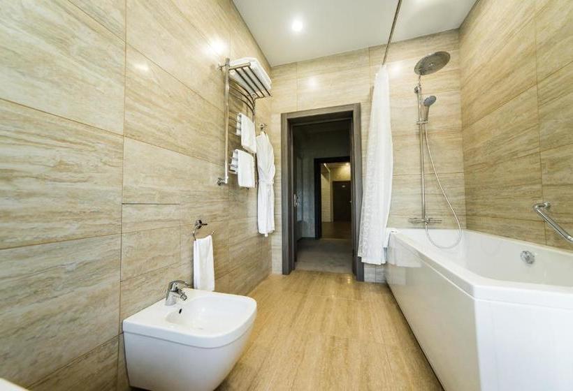 בית מלון כפרי Nadezhda