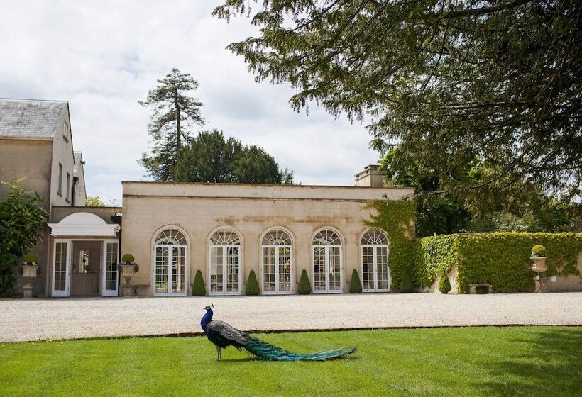 فندق Northbrook Park Mews