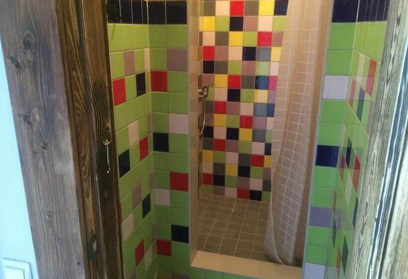 호텔 Origin Hostel