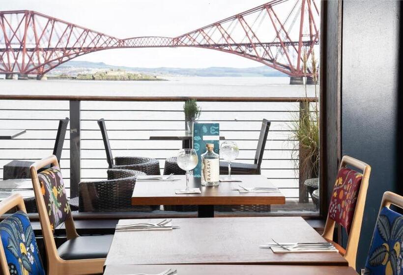 בית מלון כפרי Orocco Pier