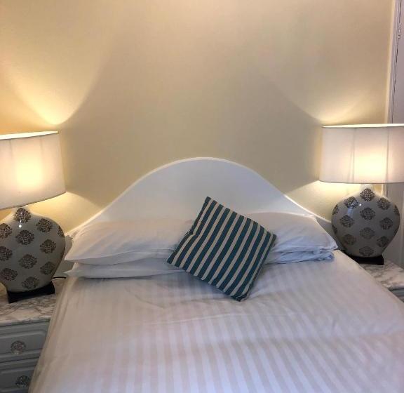 호텔 Peasehill Bed & Breakfast