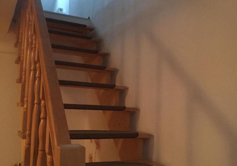 호텔 Pensiunea Buon Gusto Sibiu Motorcyle Friendly,city Center