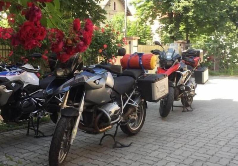 호텔 Pensiunea Buon Gusto Sibiu Motorcyle Friendly,city Center