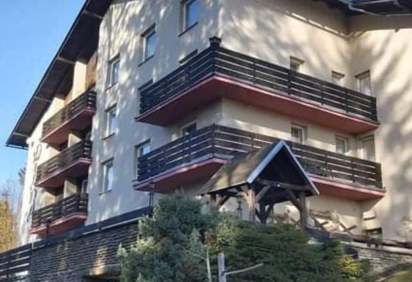 酒店 Penzion Diana