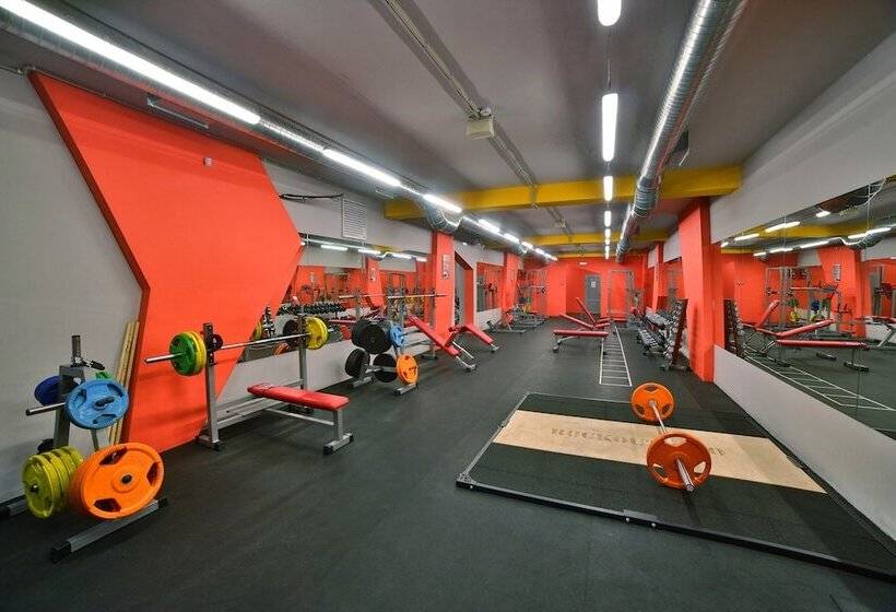 בית מלון כפרי People