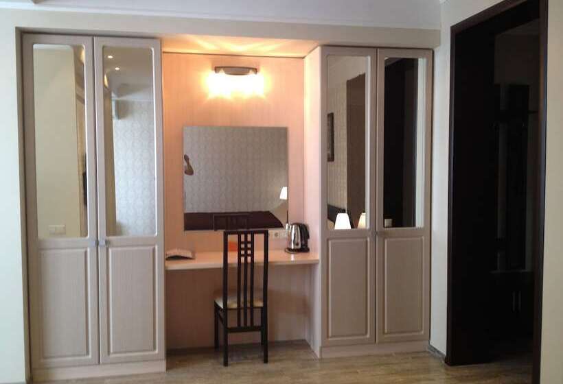 ホテル Perekrestok