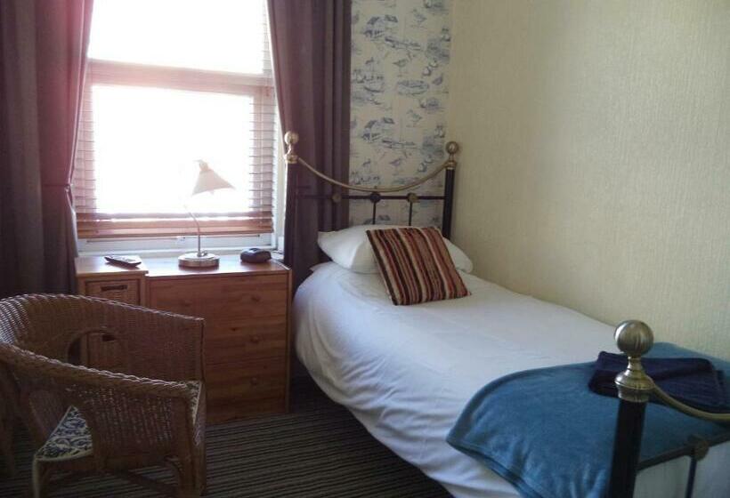 בית מלון כפרי Phoenix Guest House