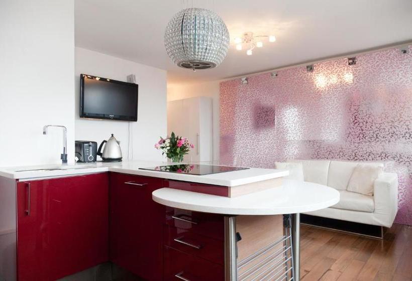 酒店 Piccadilly Holiday Apartment