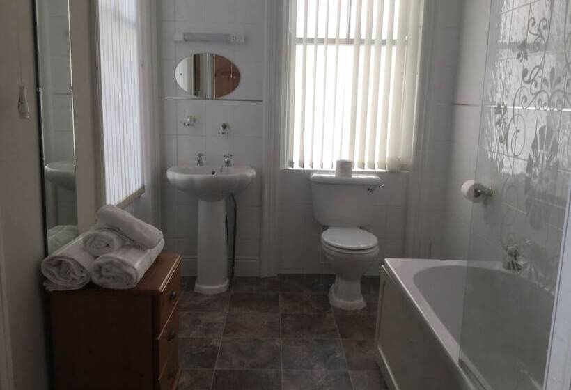 בית מלון כפרי Plas Llwyd Guest House