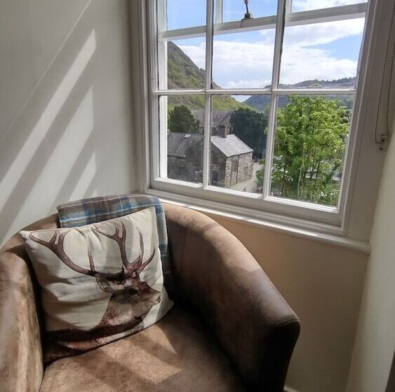 Отель Plas Tan Y Graig B&b Guest House Beddgelert