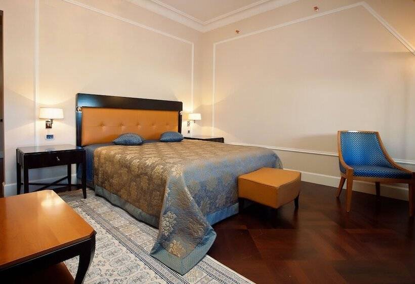 فندق Pontos Plaza