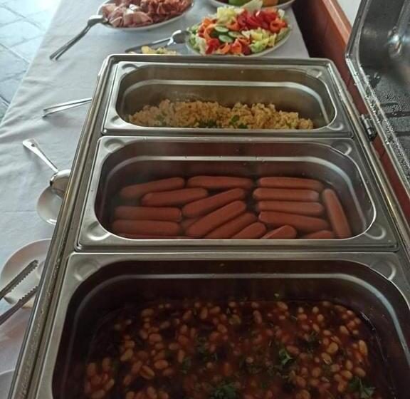 هتل Restaurace A Penzion Garnet