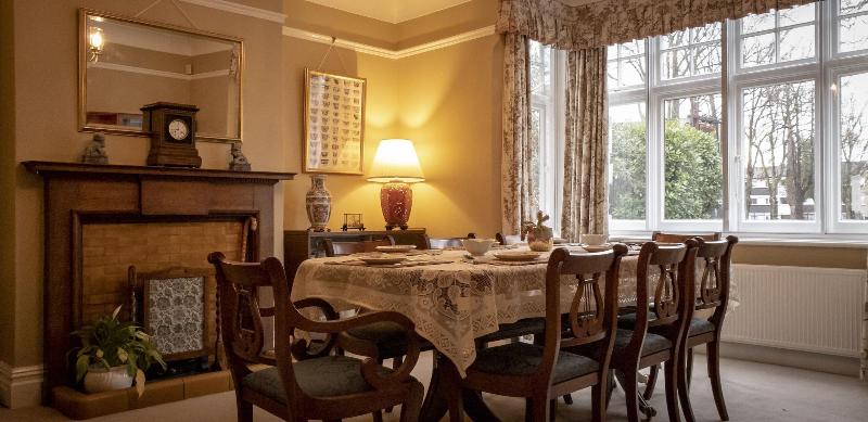 酒店 Sandfield Guest House