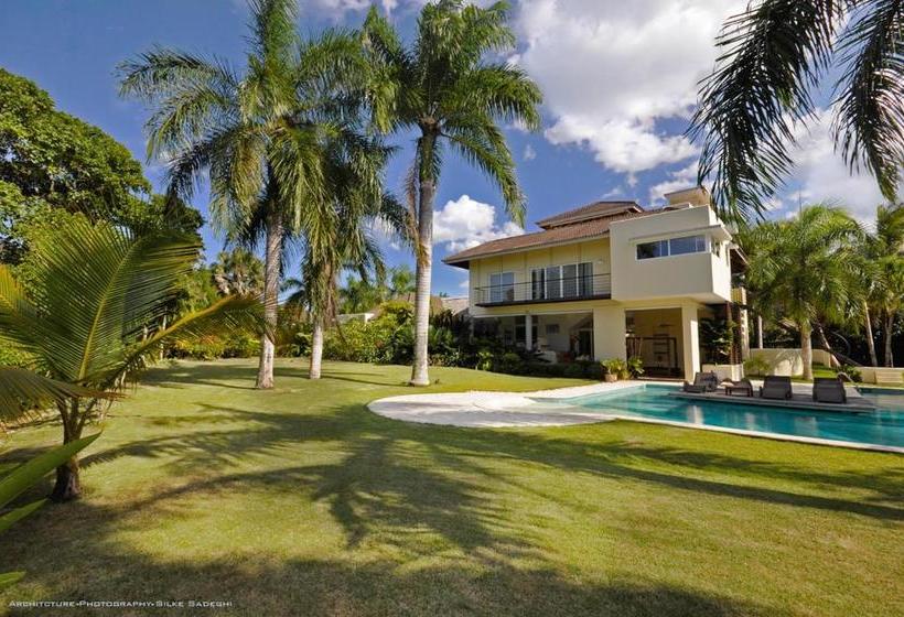 Отель Sea Horse Ranch