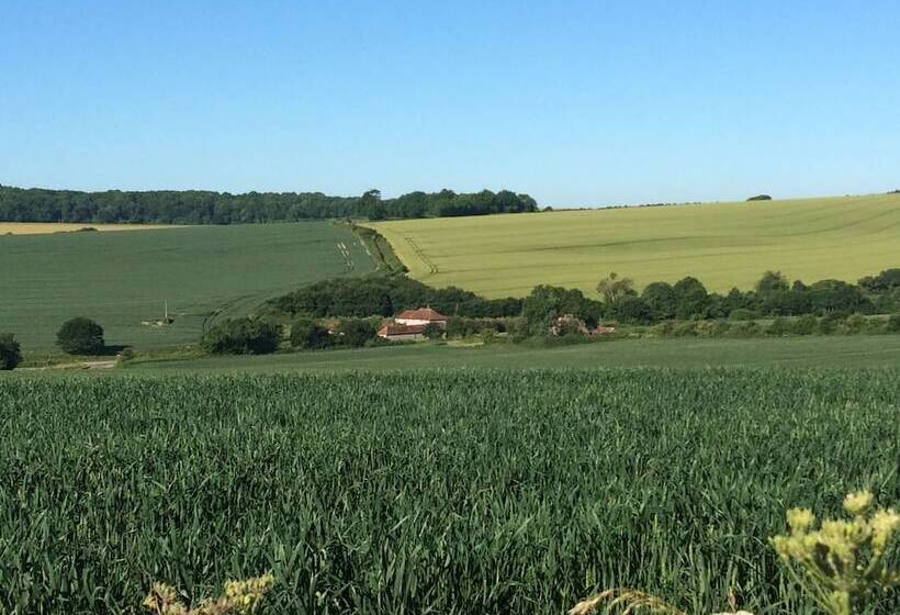 ホテル Shepherds Barn