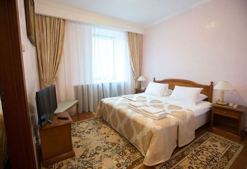 هتل Simbirsk