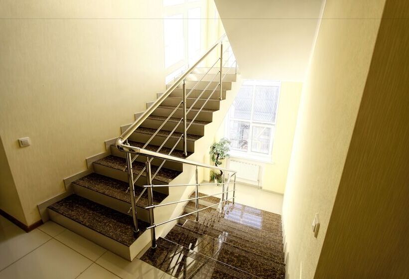 酒店 Smart People Eco