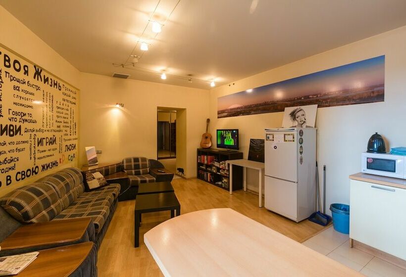 בית מלון כפרי Stop House   Hostel