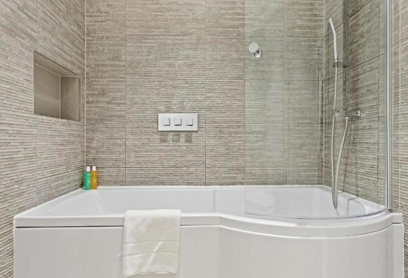 בית מלון כפרי Sweet Inn South Kensington